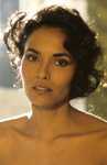 Лаура Гемсер

Laura Gemser